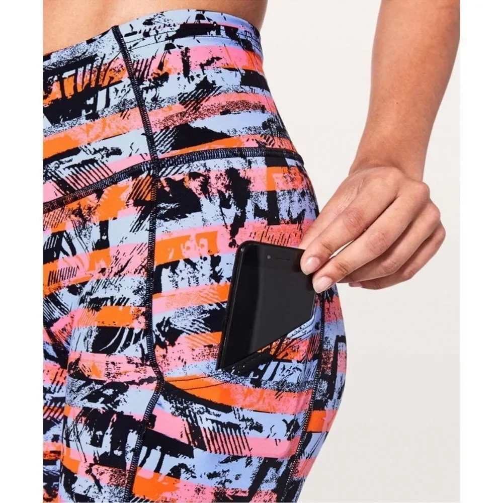 Lululemon athletica Women's Fast and Free leggings in Inversion Multi Size 6